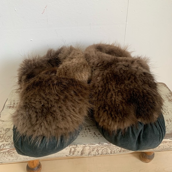 Handmade Leather and Fur Moccasins-Cozy - Picture 6 of 15